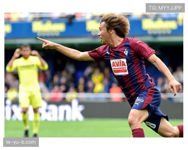 什克里尼亚尔防守稳健，助球队后防固若金汤，战绩持续攀升