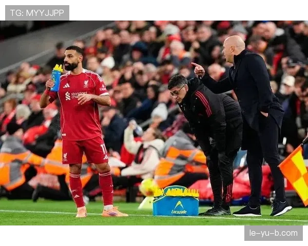 萨拉赫状态火热迎生涯巅峰，奋斗之路尽显巨星本色